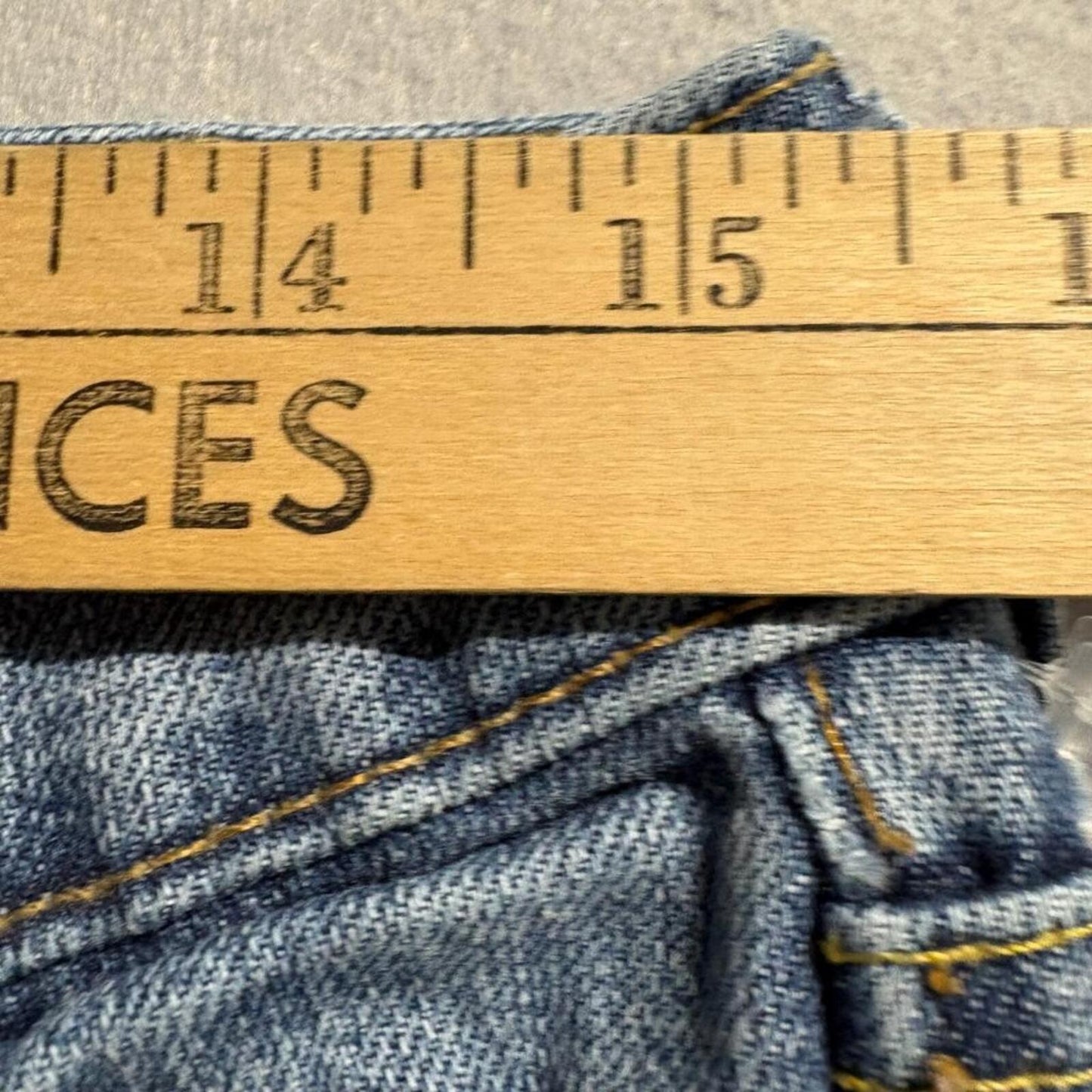 Gap 1969 Classic Fit Jeans Womens 8R Blue Denim Sandblasted Fade Stretch Bootcut