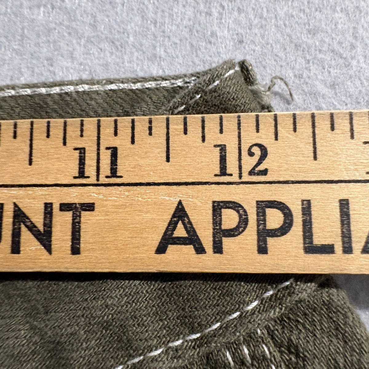 S.O.N.G. Carpenter Jeans Womens 00/23 Olive Green High Rise Raw Hem Wide Leg