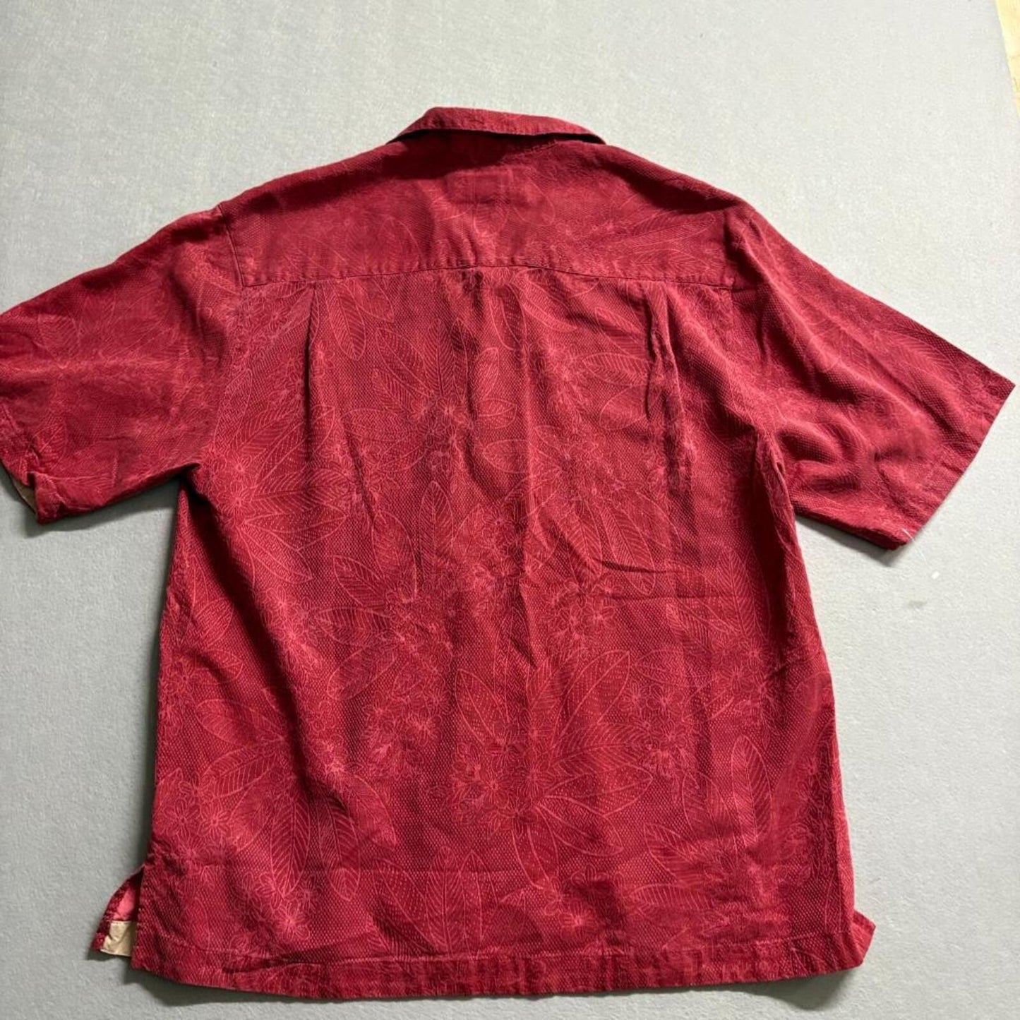 Jamaica Jaxx Silk Hawaiian Shirt Mens Medium Red Floral Jacquard Camp Aloha