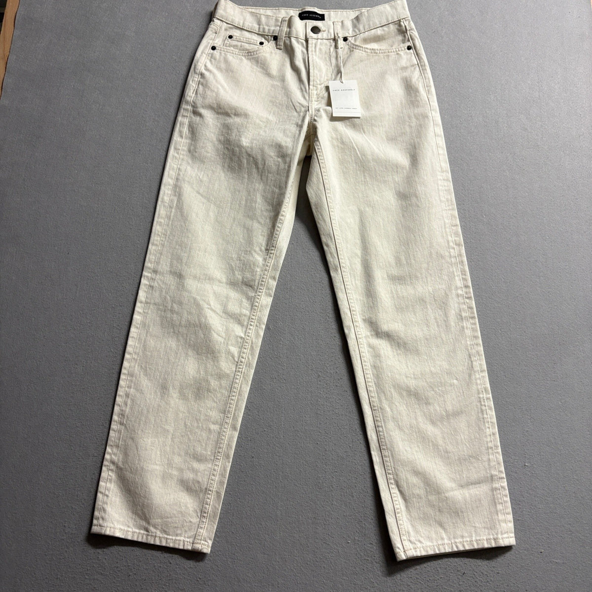 Free Assembly Modern Straight Jeans Womens 30x30 Ecru White 100% Cotton Denim