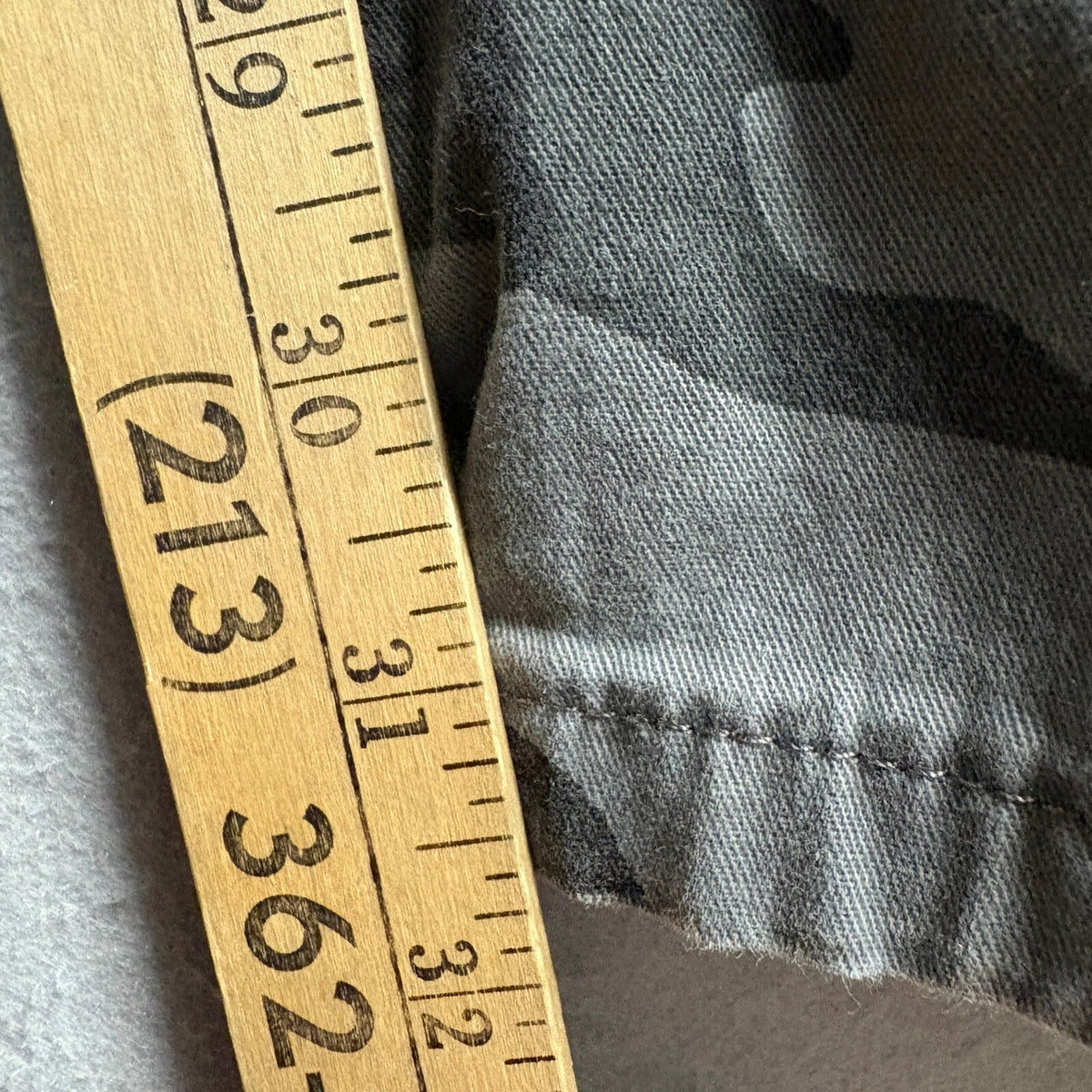 Wrangler Authentics Mens Cargo Pants 32x34 Gray Camo Stretch Twill ZM6SYGL