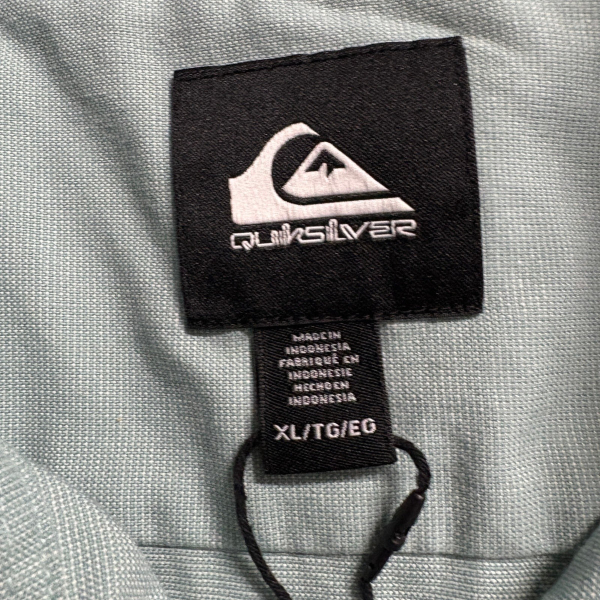 Quiksilver Shirt Mens XL Green Short Sleeve Button Up Pocket Cotton Blend Casual