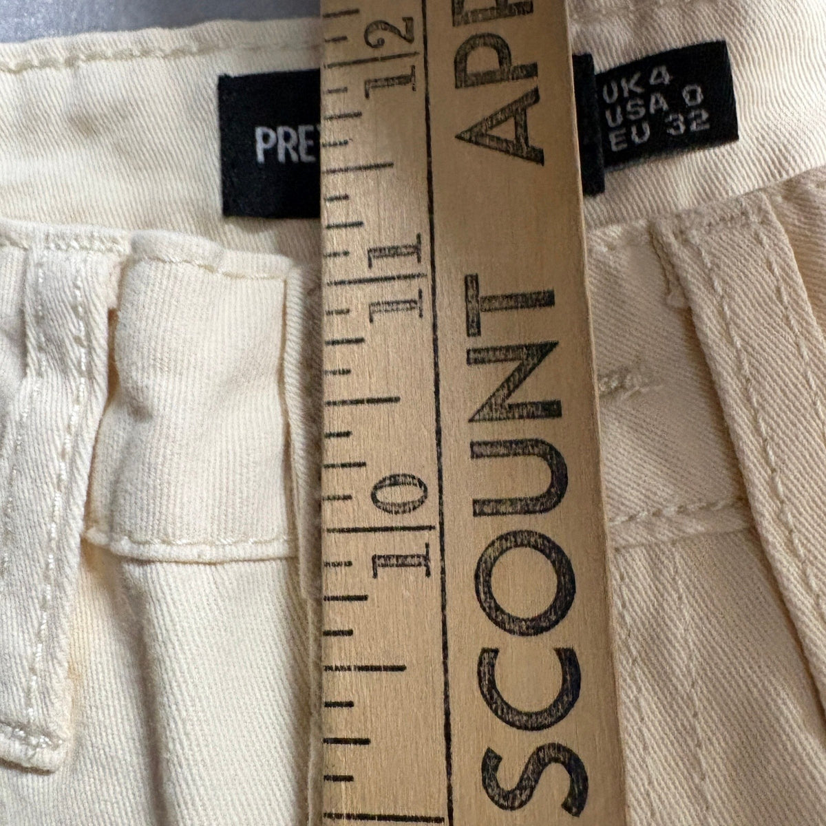 PrettyLittleThing Wide Leg Jeans Womens US 0 Stone Beige Cream Denim NWT