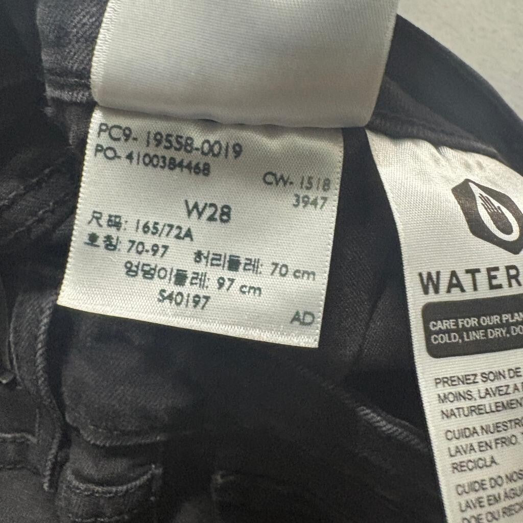 Levis 711 Skinny Jeans Womens 28 Black Denim Stretch WaterLess Mid Rise