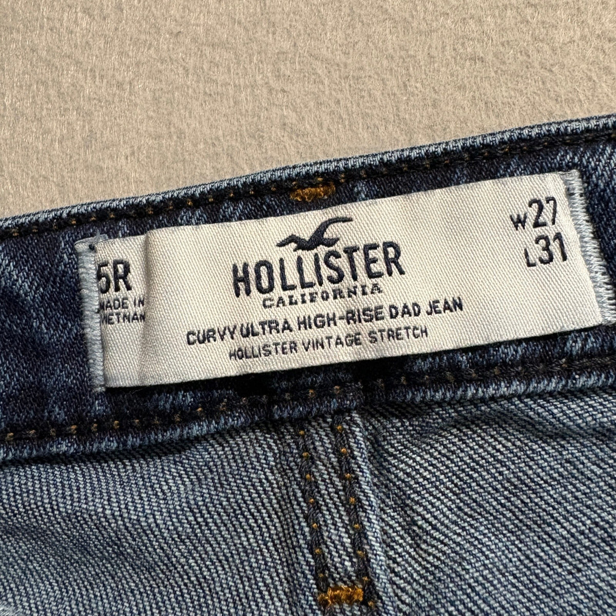 Hollister Curvy Ultra High Rise Dad Jeans Womens 5R 27x31 Distressed Blue Denim