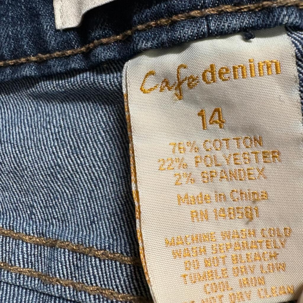 Cafe Denim Premium Jeans Womens Size 14 Blue Stretch Straight Leg Medium Wash
