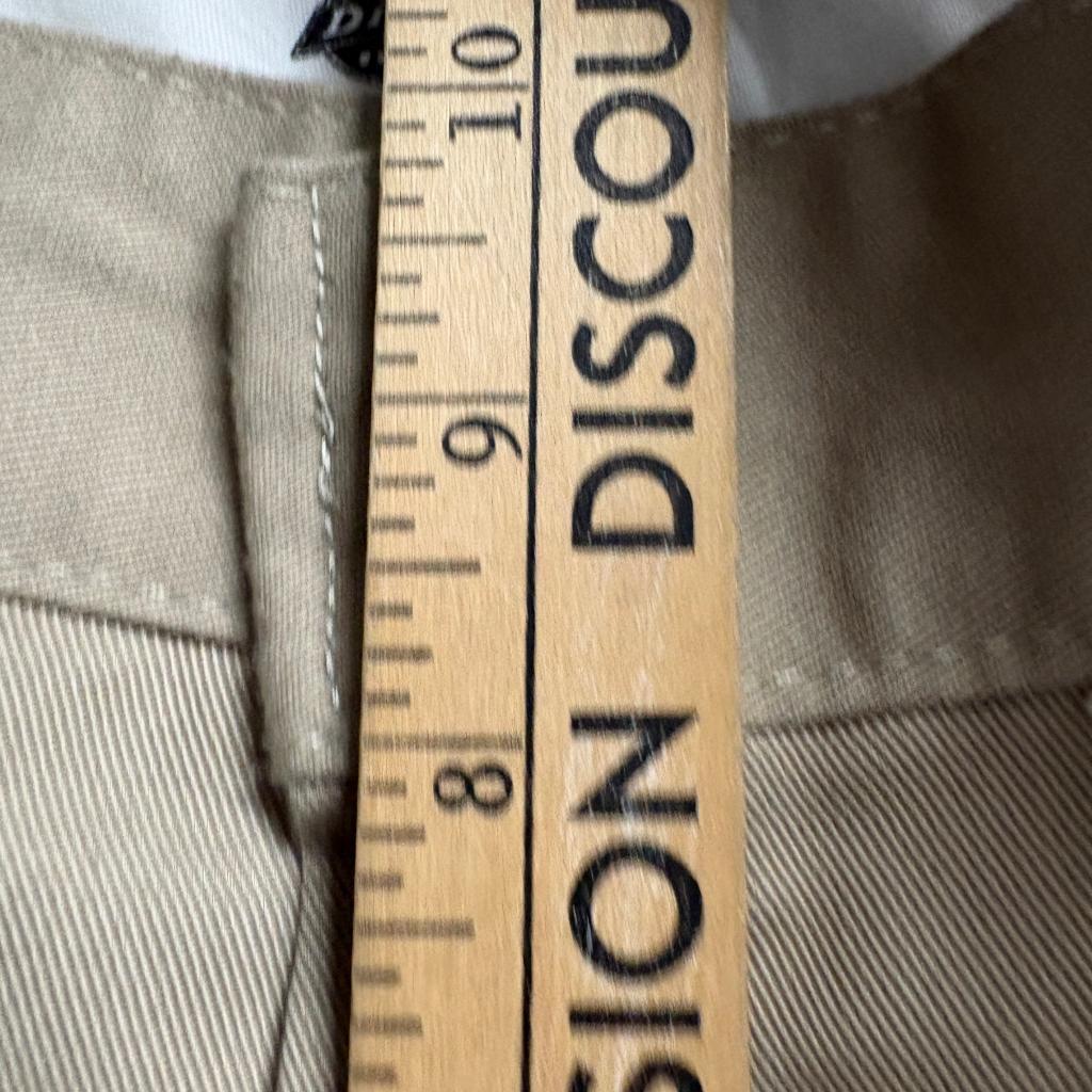Dickies Slim Taper Chino Pants Mens 33x32 Khaki Beige Workwear WP830DS