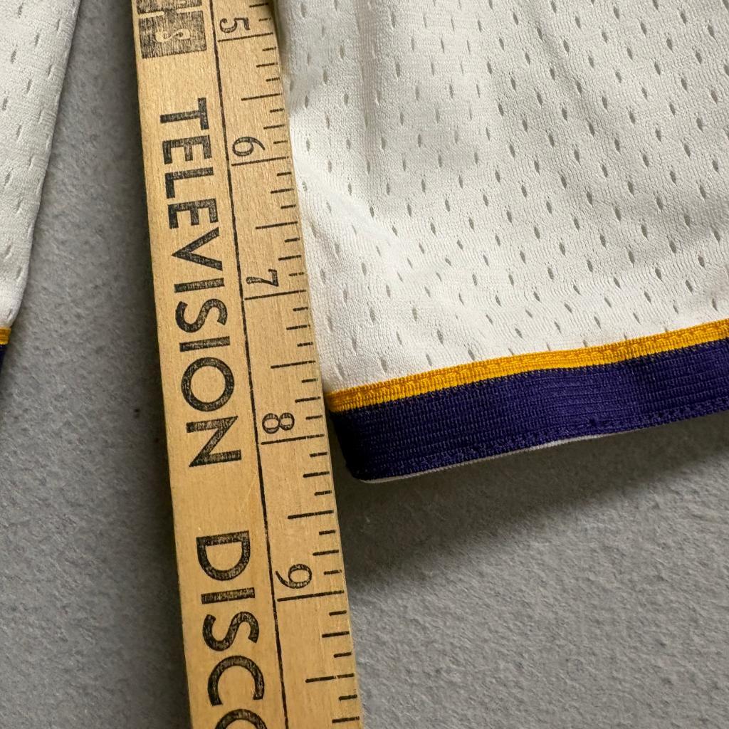 AGMI Los Angeles Lakers Style Mesh Basketball Shorts Mens XL White Yellow Purple