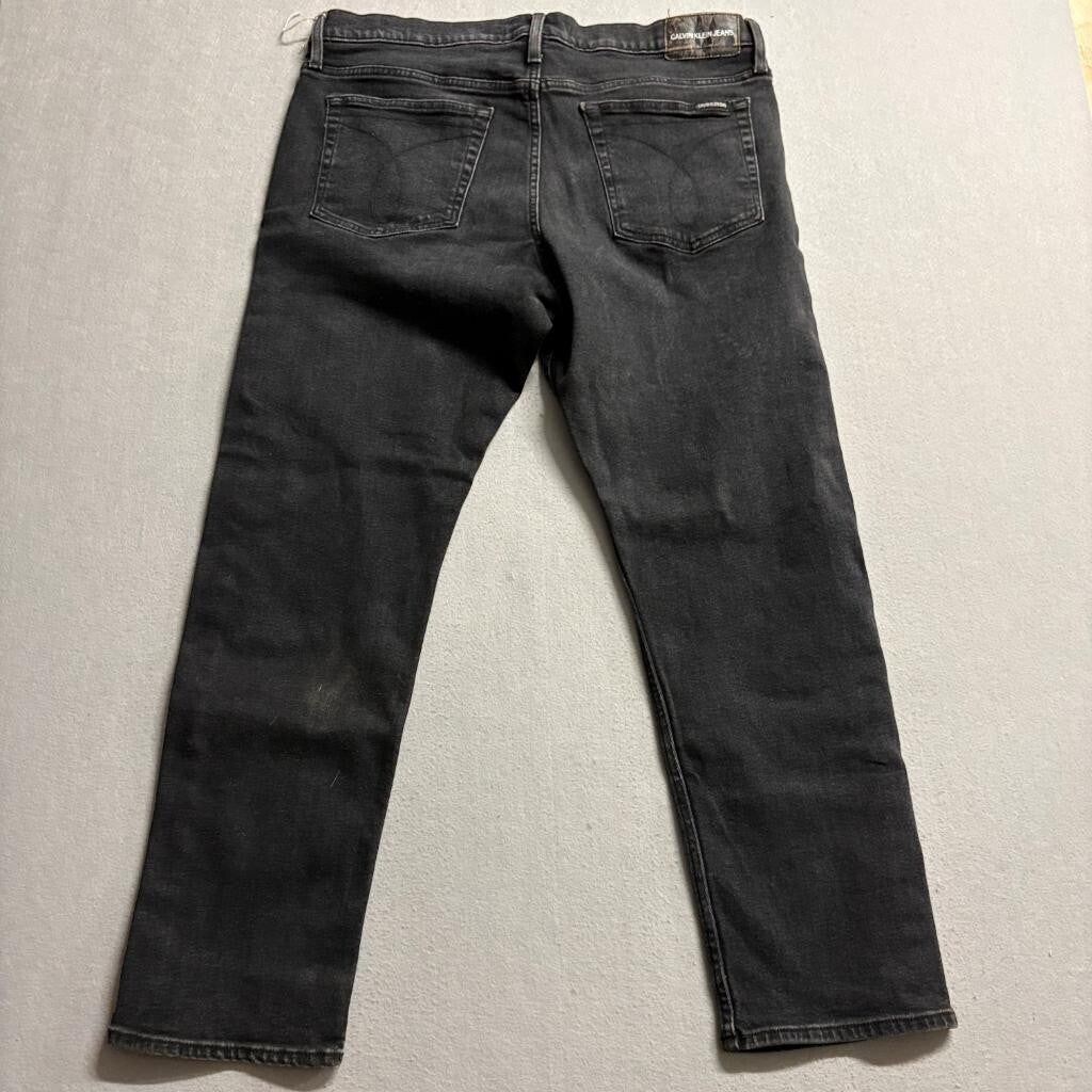 Calvin Klein Jeans Mens 38x30 CKJ 026 Slim Fit Black Denim Stretch Jeans