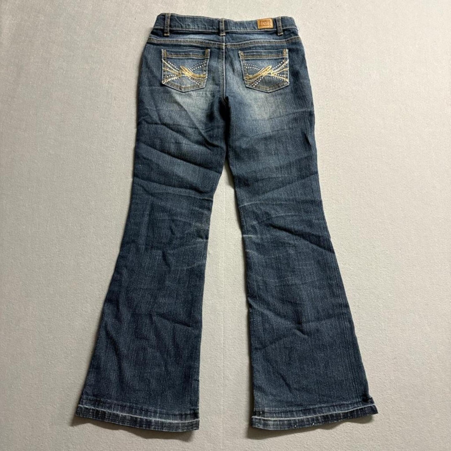 LEI Gabby Low Rise Flare Jeans Girls Size 12 Regular Embroidered Pockets Blue