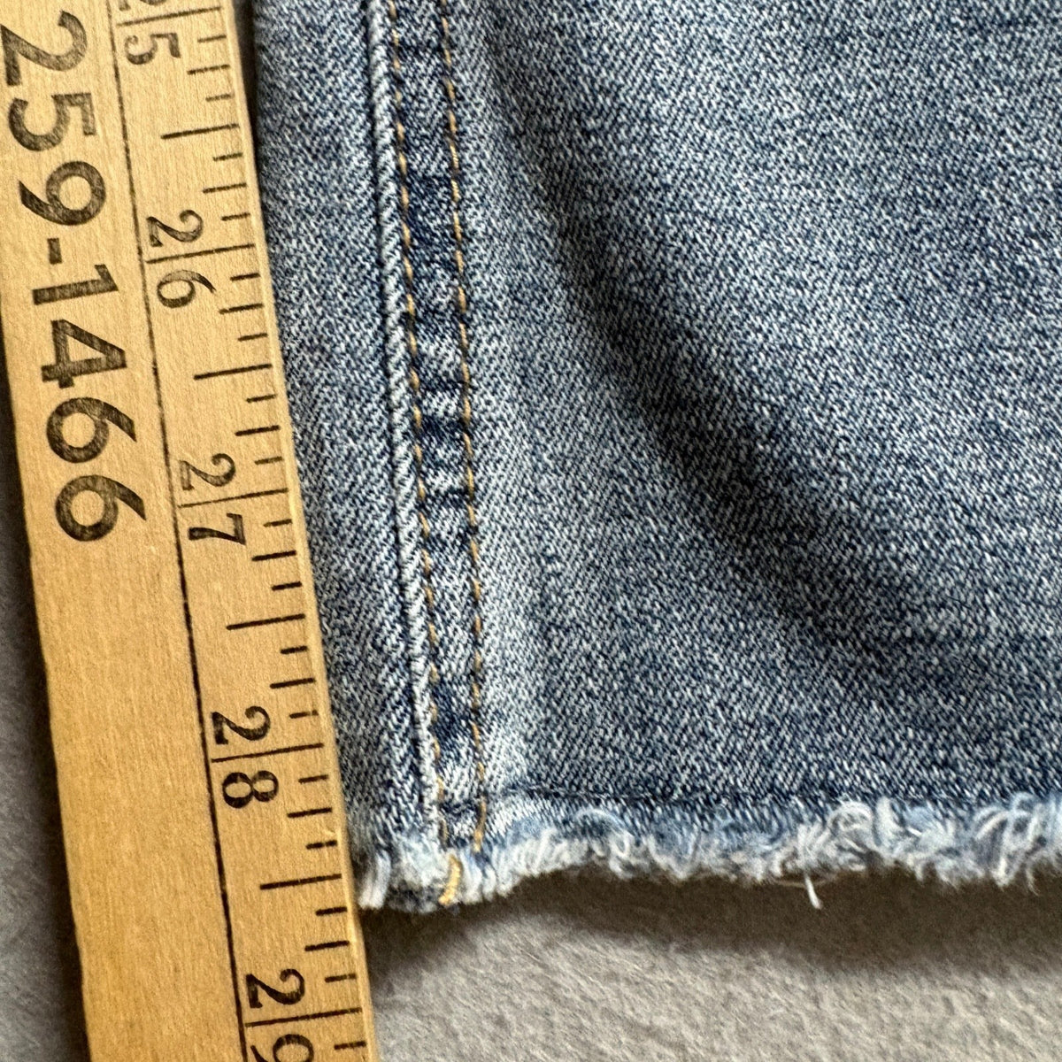 Seven7 Jeans Womens Size 4 Blue Weekend Slim Fit Raw Hem Denim Stretch Pants