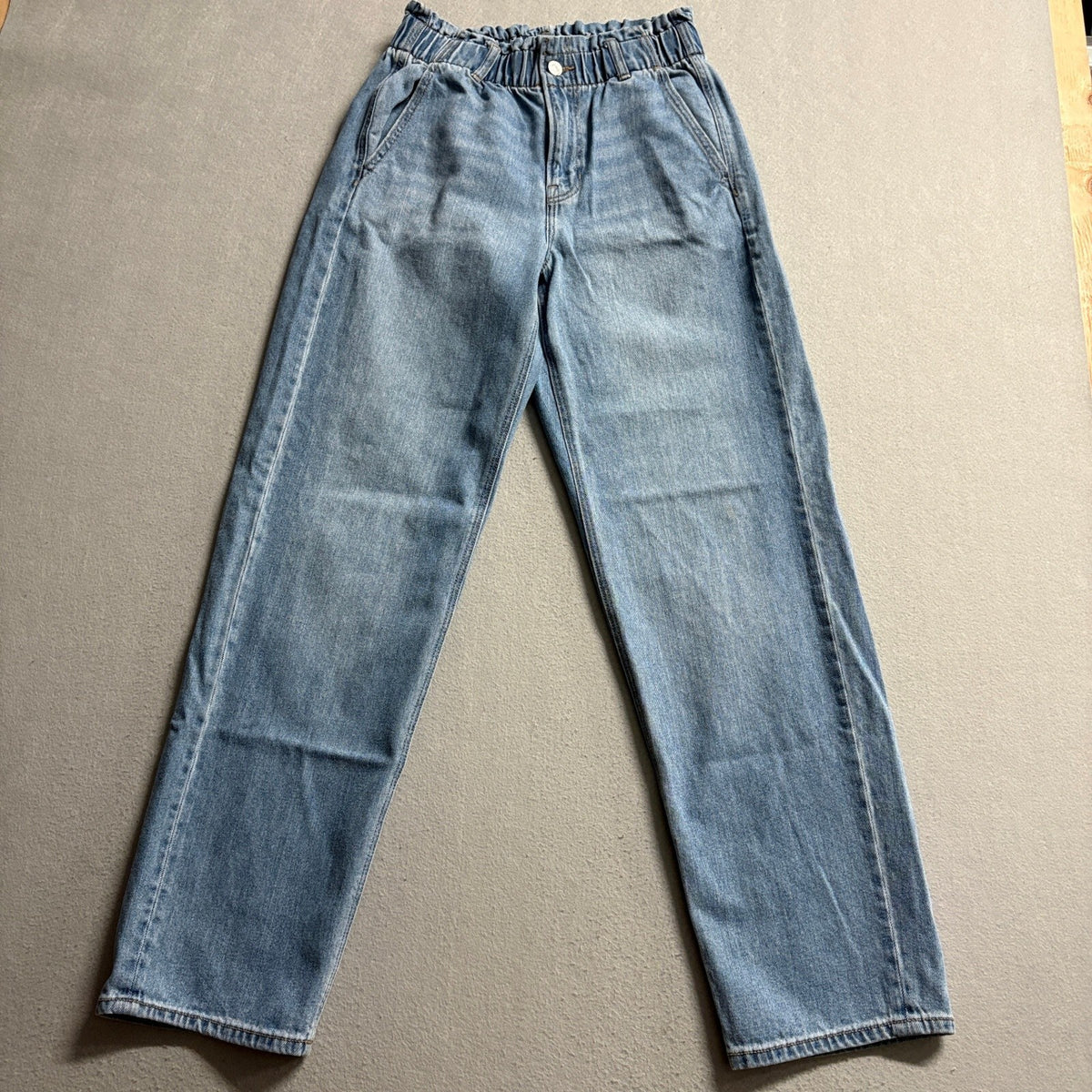 American Eagle Women Size 4 Regular High Rise Elastic Waist Mom Jeans Blue Denim