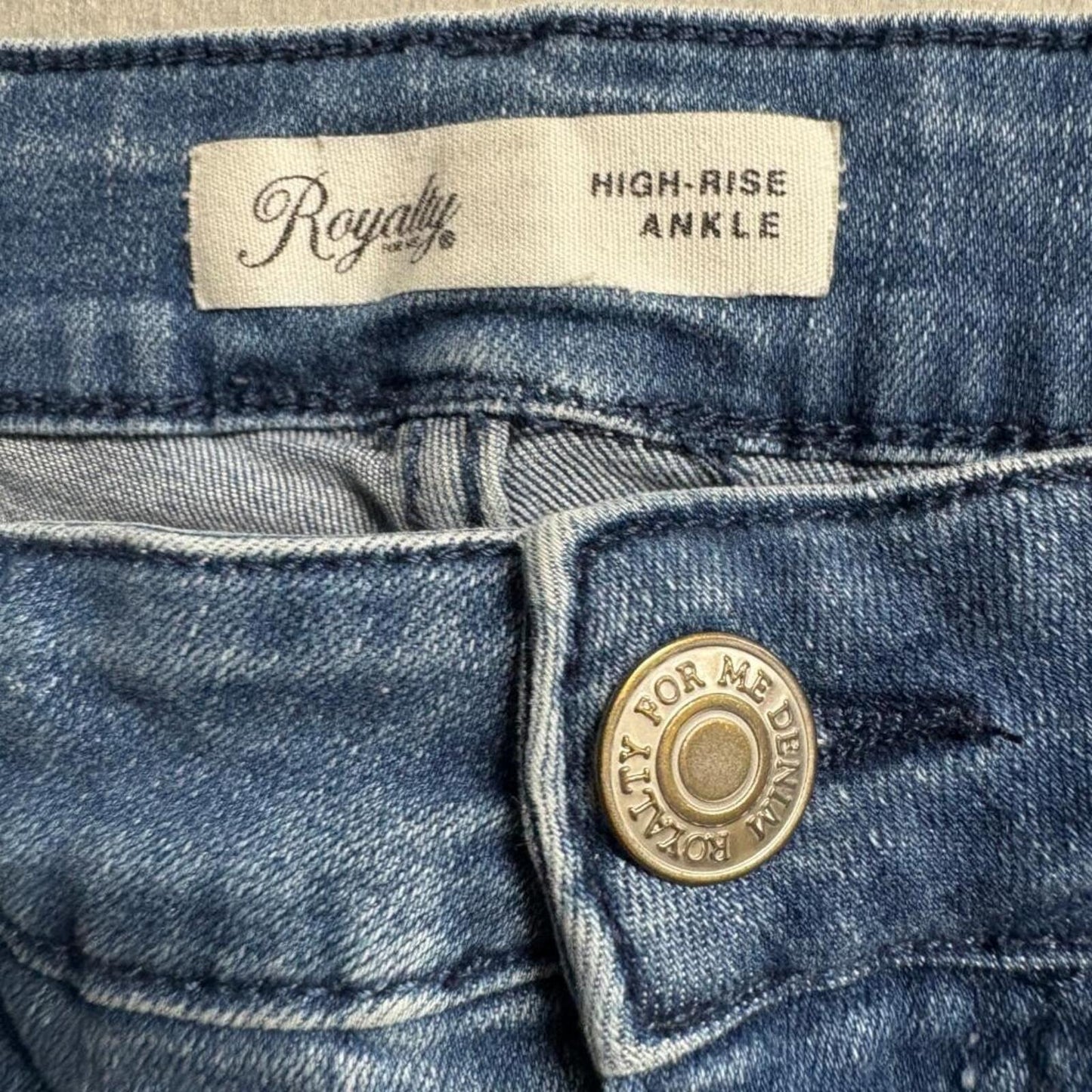 Royalty for Me High Rise Ankle Jeans Womens Size 16 Blue Raw Hem Front Seam