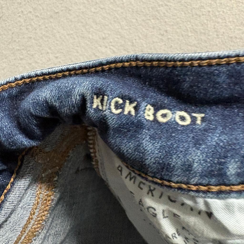 American Eagle Kick Boot Jeans Womens Size 2 Regular Next Level Stretch Blue