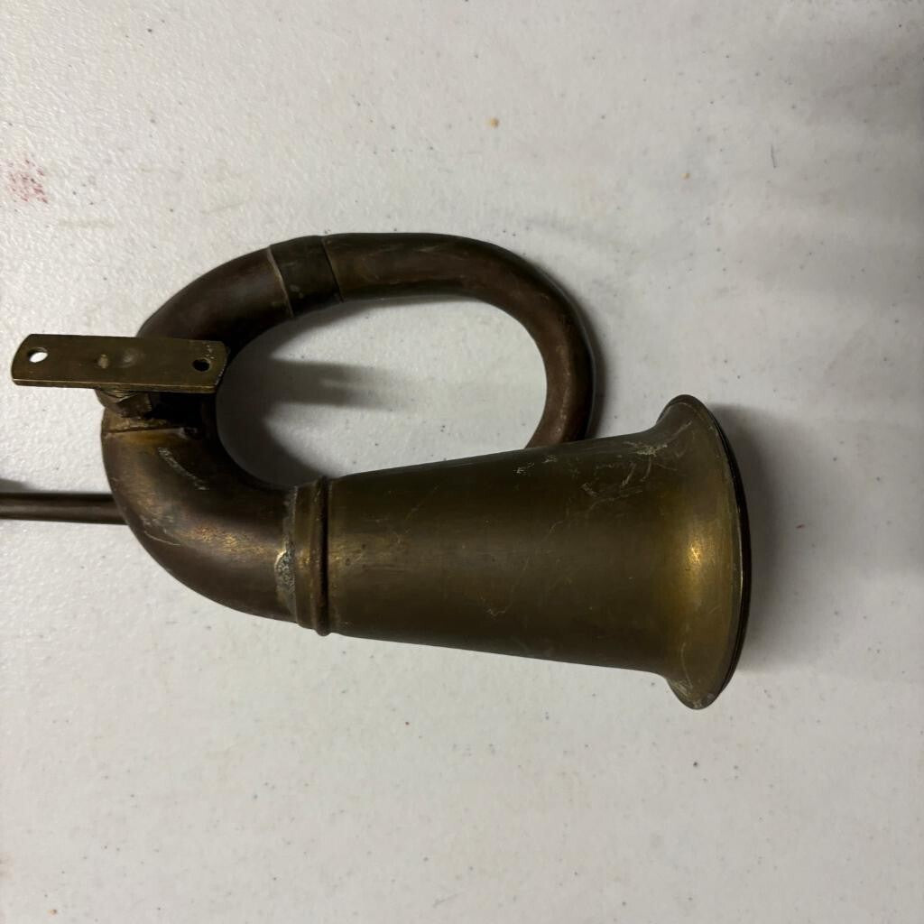 Vintage Brass Car Horn Antique Vehicle Squeeze Bulb Style No Bulb 13 Inch