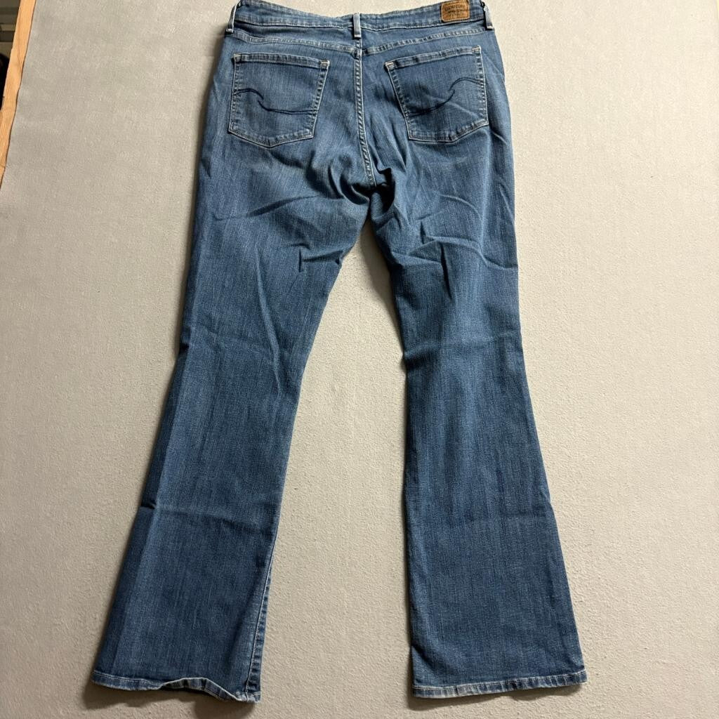 Signature by Levi Strauss Co Womens Jeans Size 12 Medium Wash Bootcut Denim