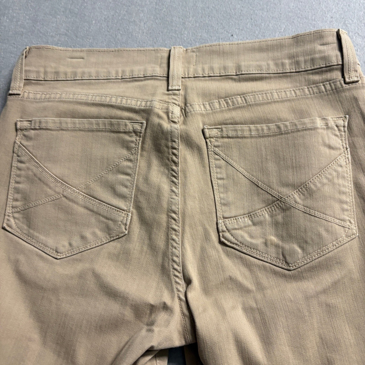 NYDJ Crop Jeans Womens Size 4 Beige Khaki Tan Denim Cropped Pants Side Slit