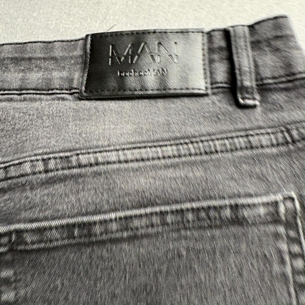 BoohooMAN Skinny Jeans Mens 44 Gray Raw Hem Distressed Stretch Denim