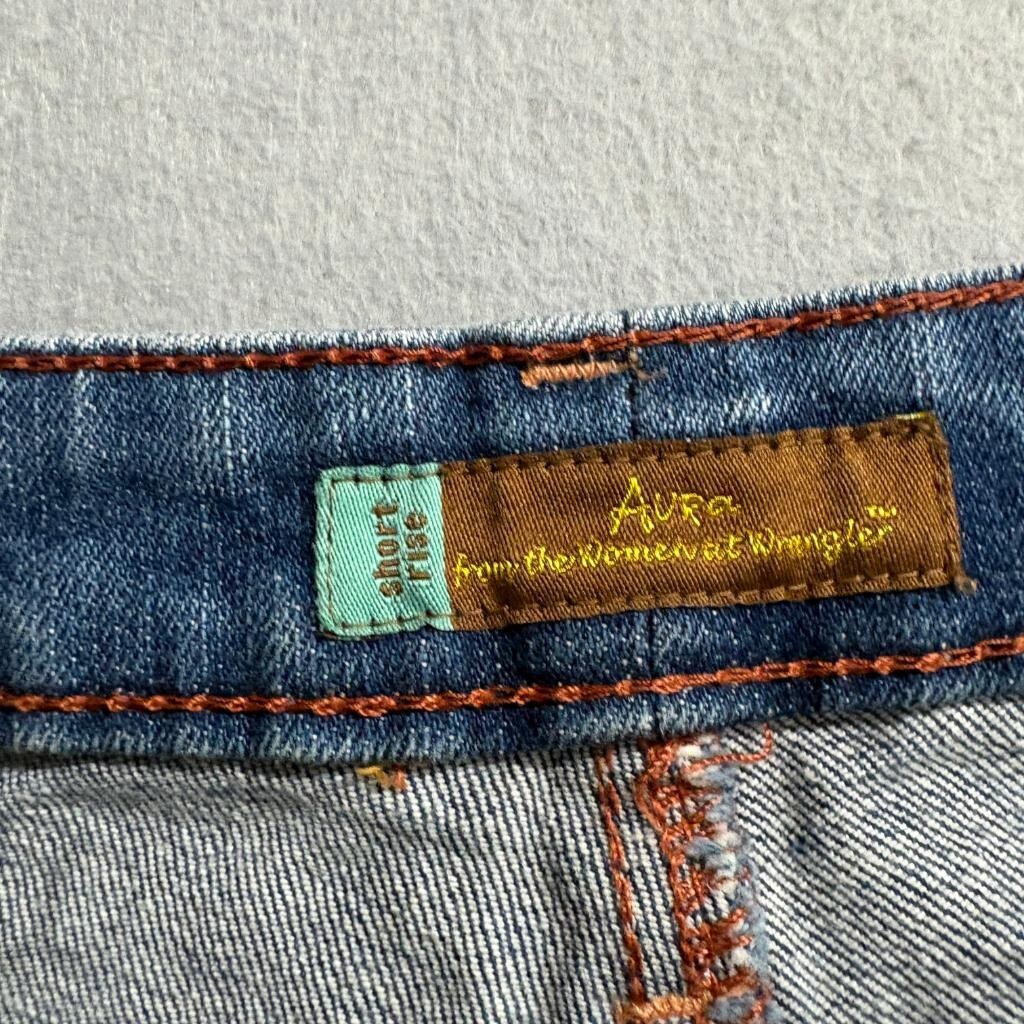 Wrangler Aura Womens Jeans Size 14 Short Rise Blue Denim Bootcut Stretch