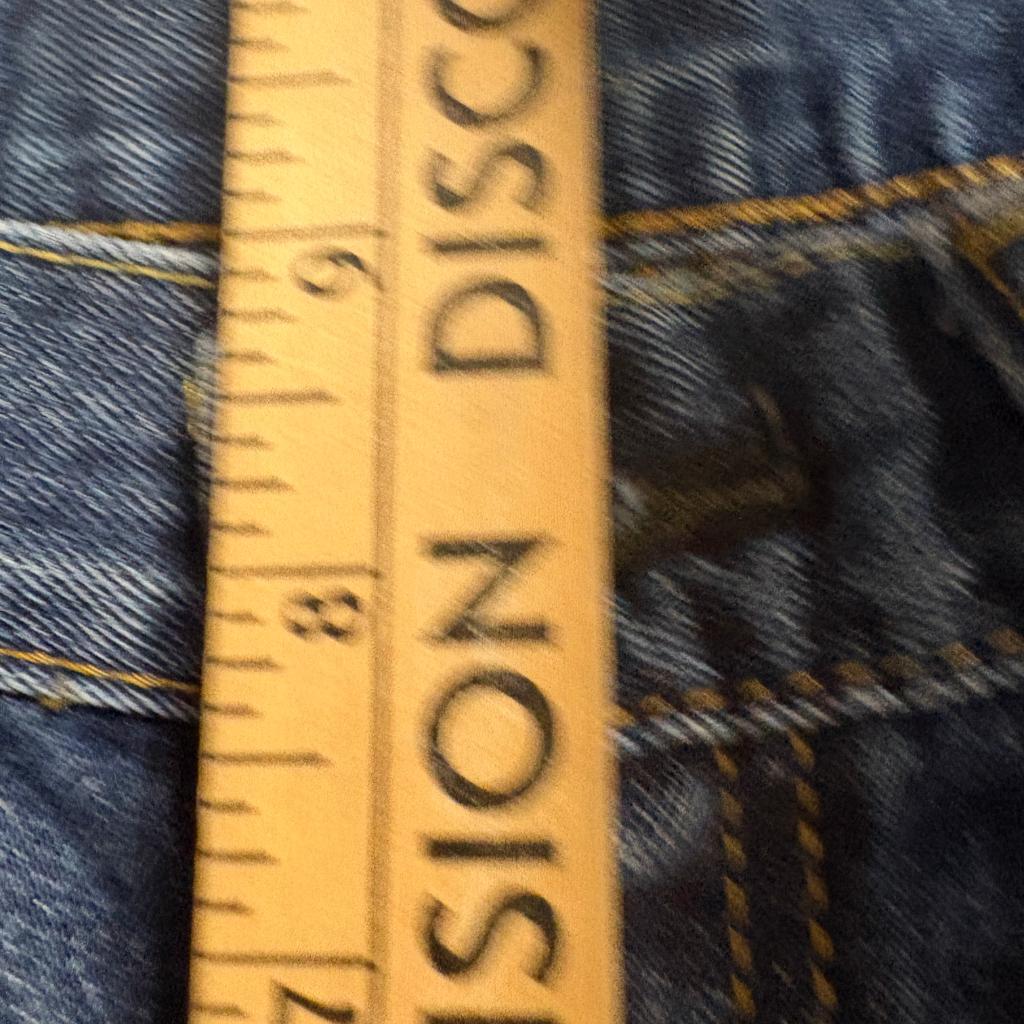 Levis 502 Regular Taper Jeans Mens 30x32 Distressed Ripped Blue Denim 100%