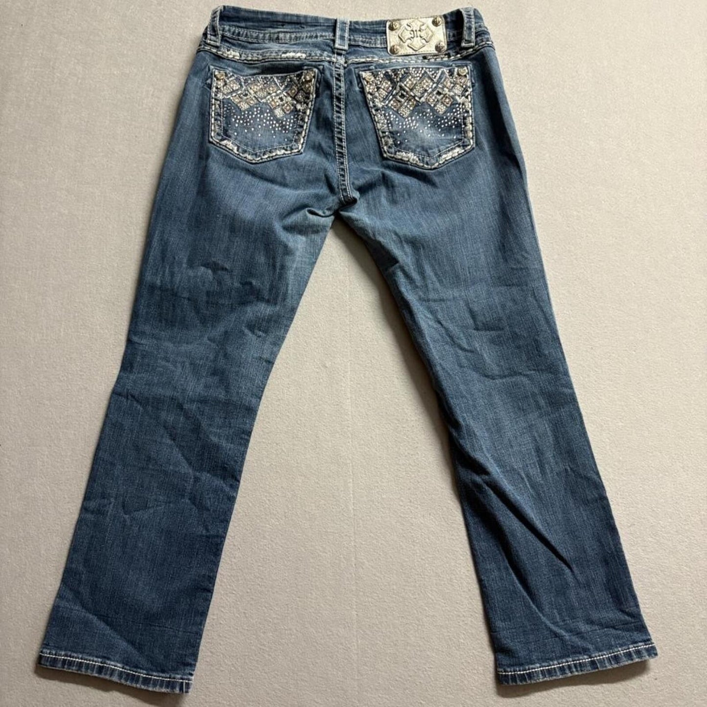 Miss Me Mid Rise Easy Cropped Jeans Womens 29 Blue Denim Embellished Rhinestone