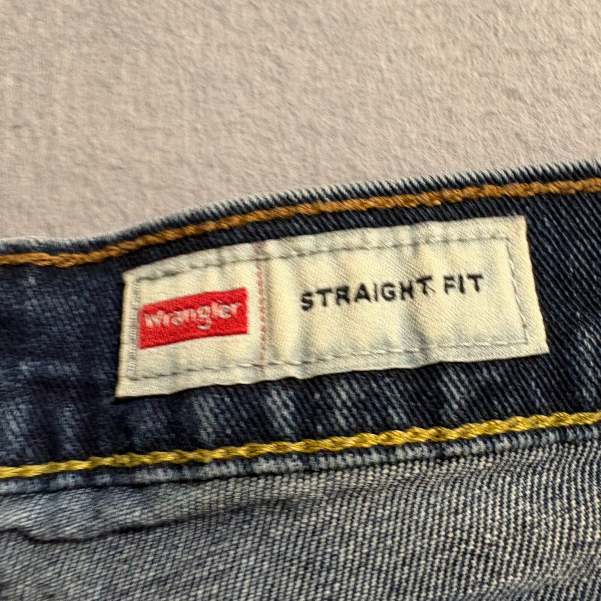 Wrangler Premium Quality Mens Straight Fit Blue Denim Jeans 38 x 30 Stretch
