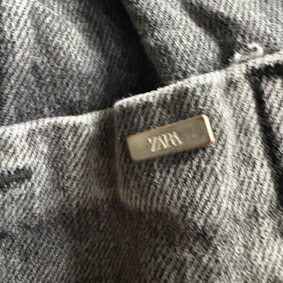 Zara Paperbag Waist Jeans Womens US 6 Gray Acid Wash Button Fly Tapered Denim