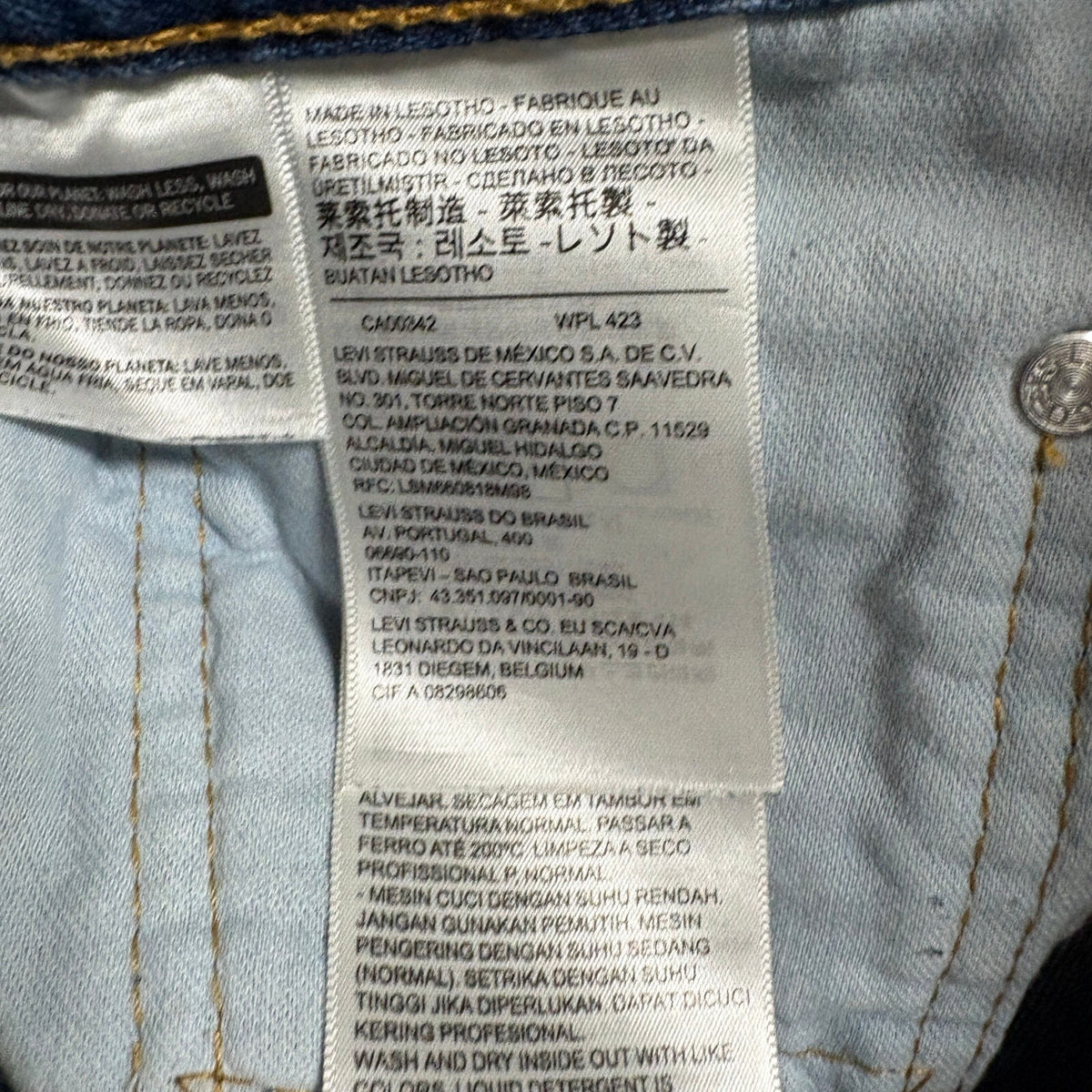 Levis 505 Regular Fit Jeans Mens 38x34 Blue Denim Straight Leg Pants