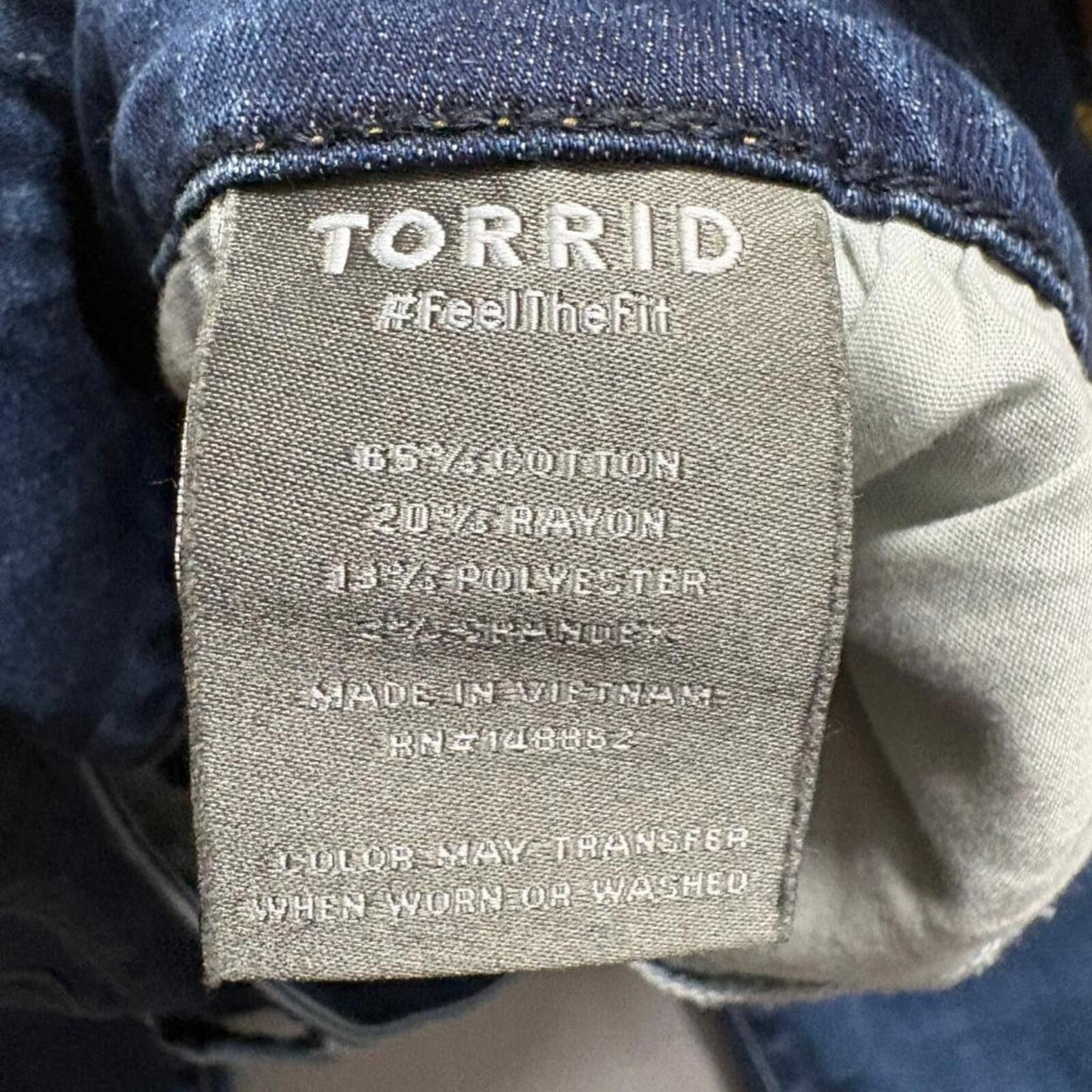 Torrid Crop Jegging Jeans Womens Plus Size 24 Blue Stretch Denim 3-Button Fly