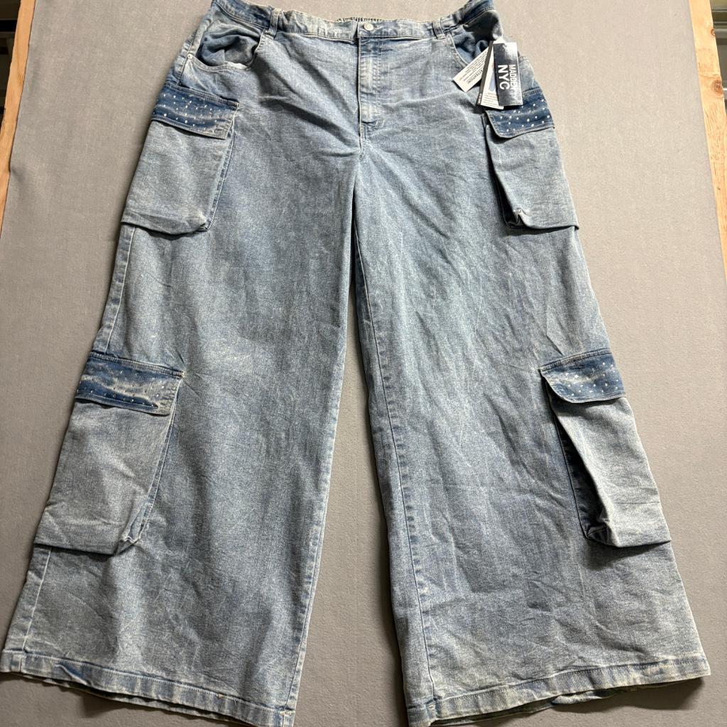 Madden NYC Womens XXL 20 Wide Leg Cargo Jeans Rhinestone High Rise Light Wash