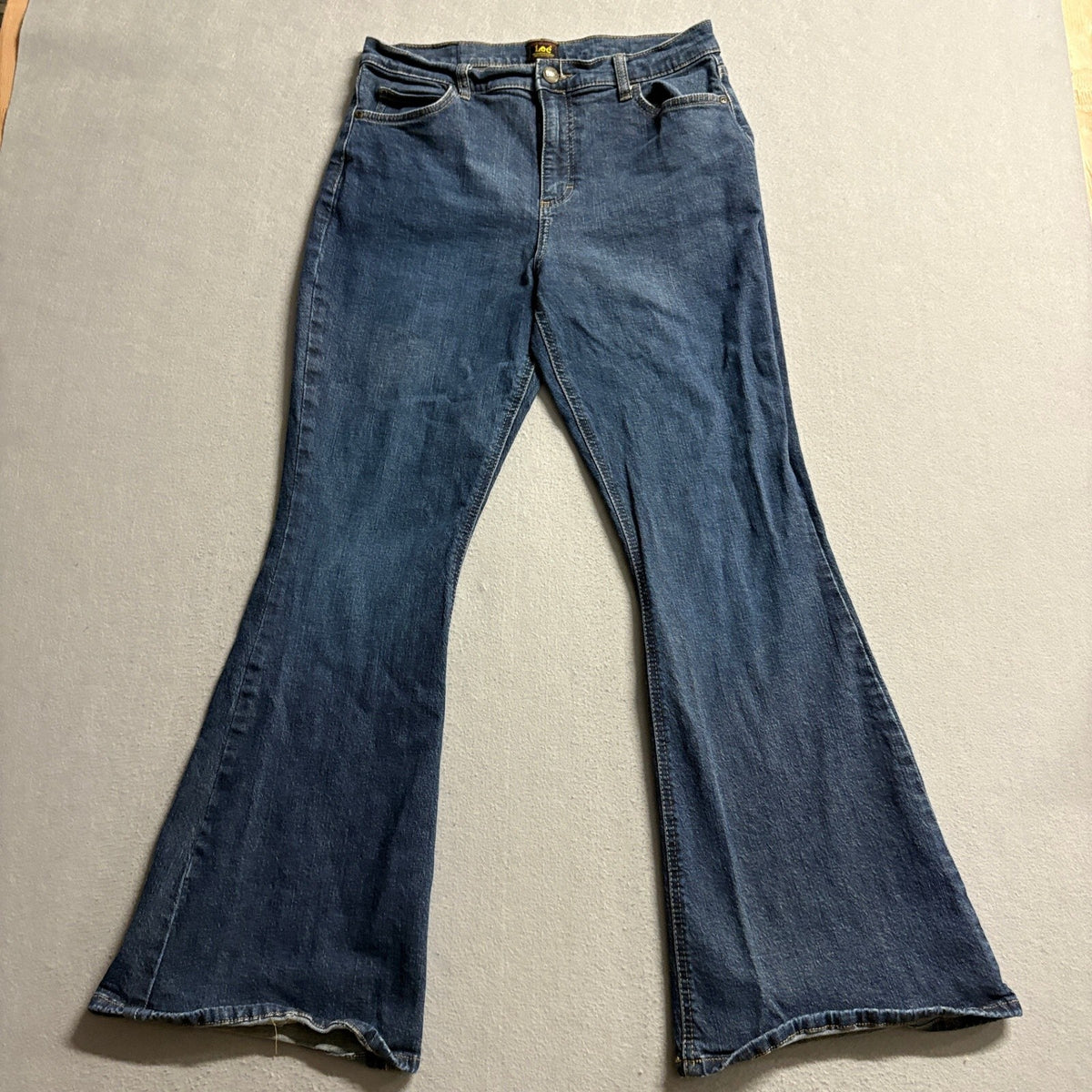 Lee Flare Leg Jeans Womens 12 Short Blue Denim Stretch Mid Rise High Rise