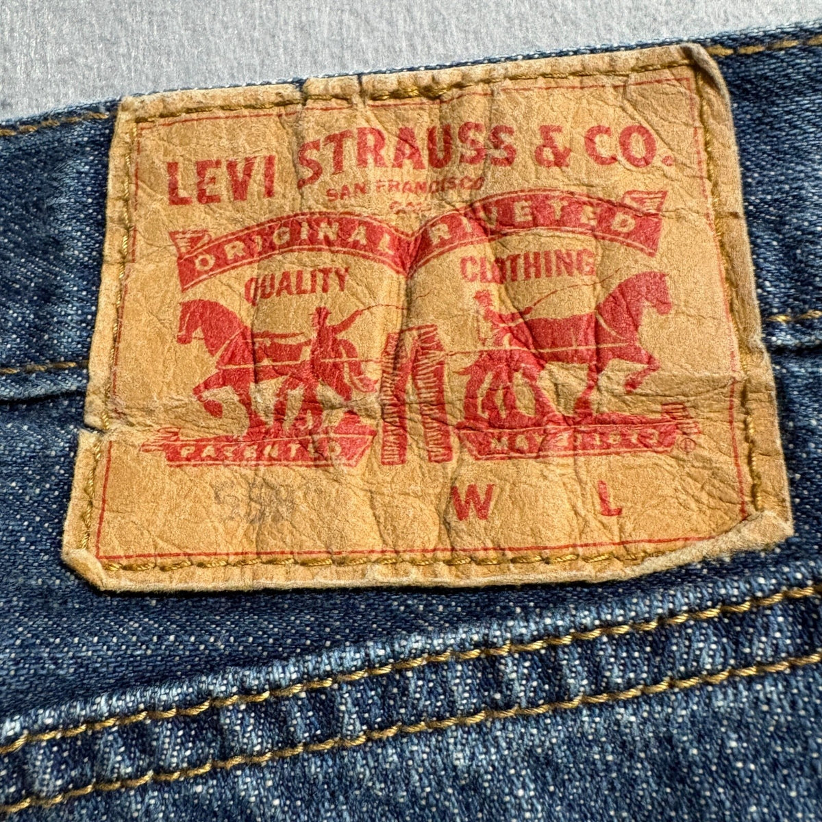 Levis 559 Relaxed Straight Jeans Mens Size 42 x 38 Blue Denim Big & Tall