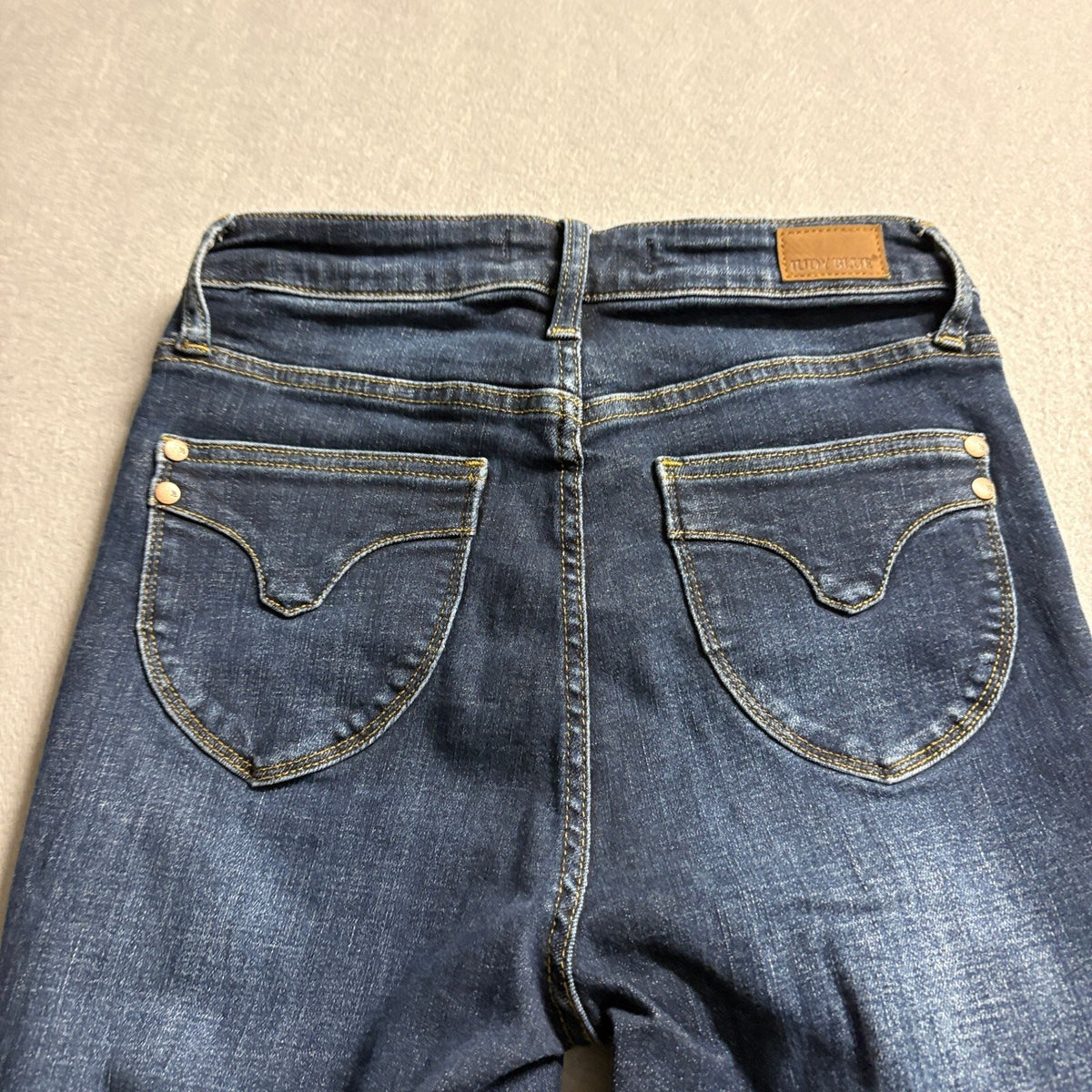 Judy Blue Skinny Fit Jeans Womens Size 3/26 Dark Wash Raw Fringe Hem JB88527