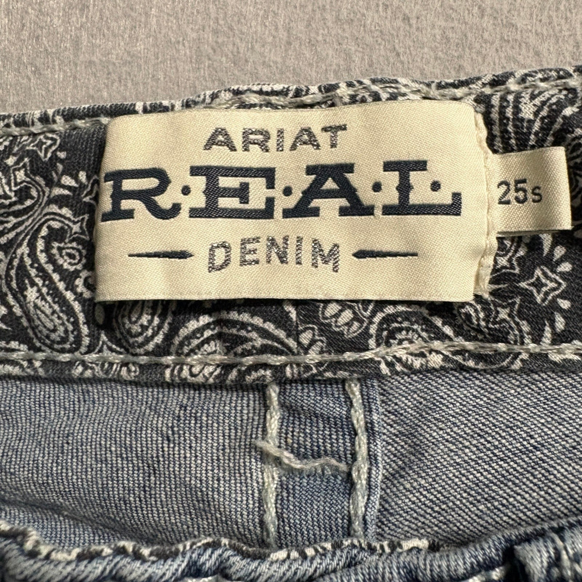 Ariat REAL Denim Jeans Womens 25S Blue Stretch Bootcut Mid Rise Distressed