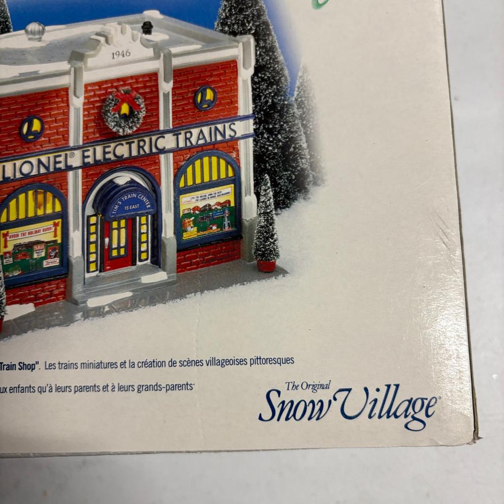 Department 56 Snow Village Lionel Electric Train Shop 54947 Christmas House Box