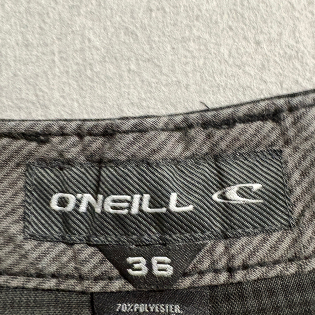 ONeill Hybrid Shorts Mens 36 Gray Plaid Boardshorts Walkshorts Polyester Blend