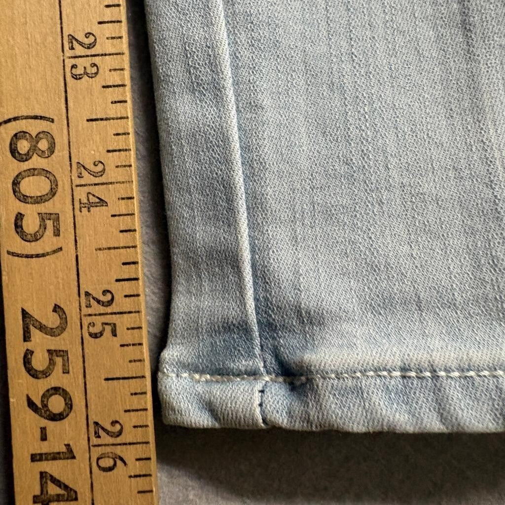 Jordache Legacy Womens Skinny Jeans Size 4 Light Wash Studded Pockets Stretch