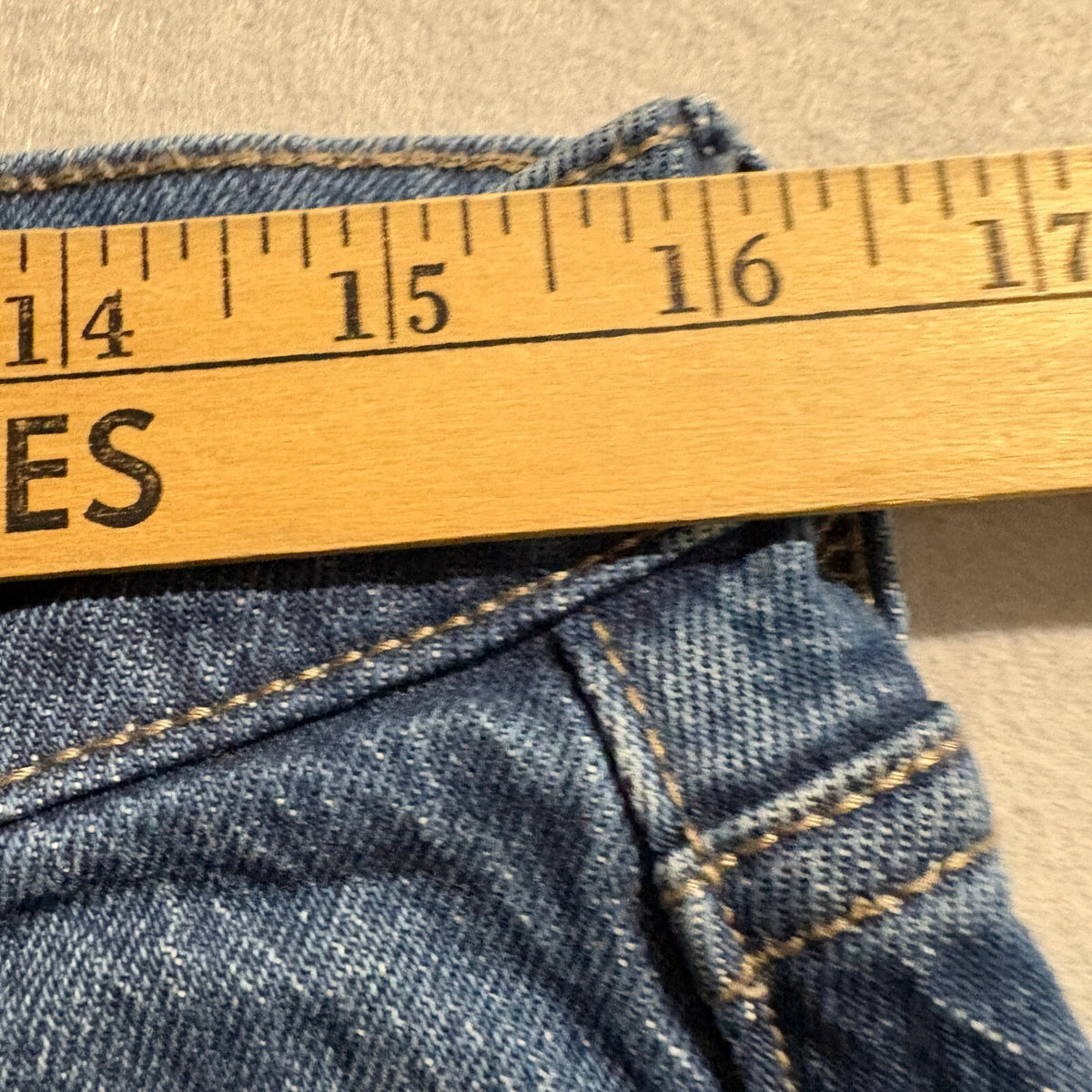 Universal Thread High Rise Flare Jeans Womens 12S Blue Denim Stretch Short