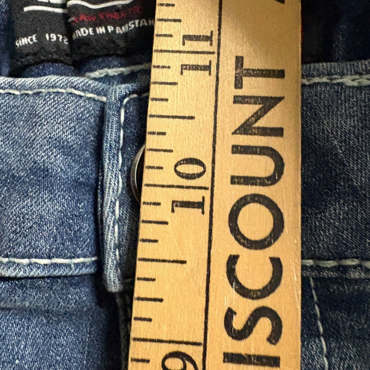 Ecko Unltd Mens Skinny Fit Stretch Blue Denim Jeans Size 36x30 Y2K Rhino Patch