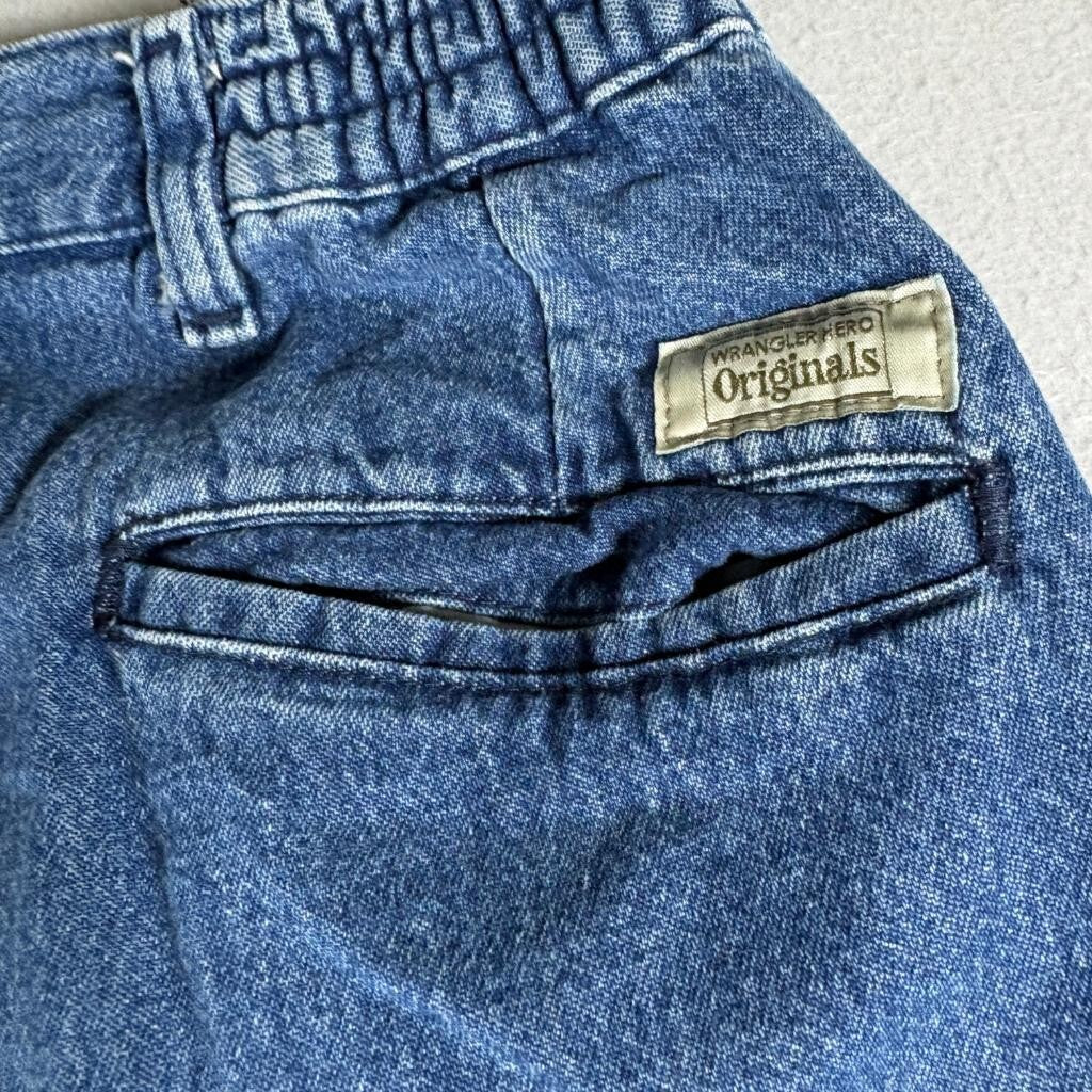 Wrangler Hero Originals Denim Shorts Mens 36 Blue Pleated Front Elastic Waist