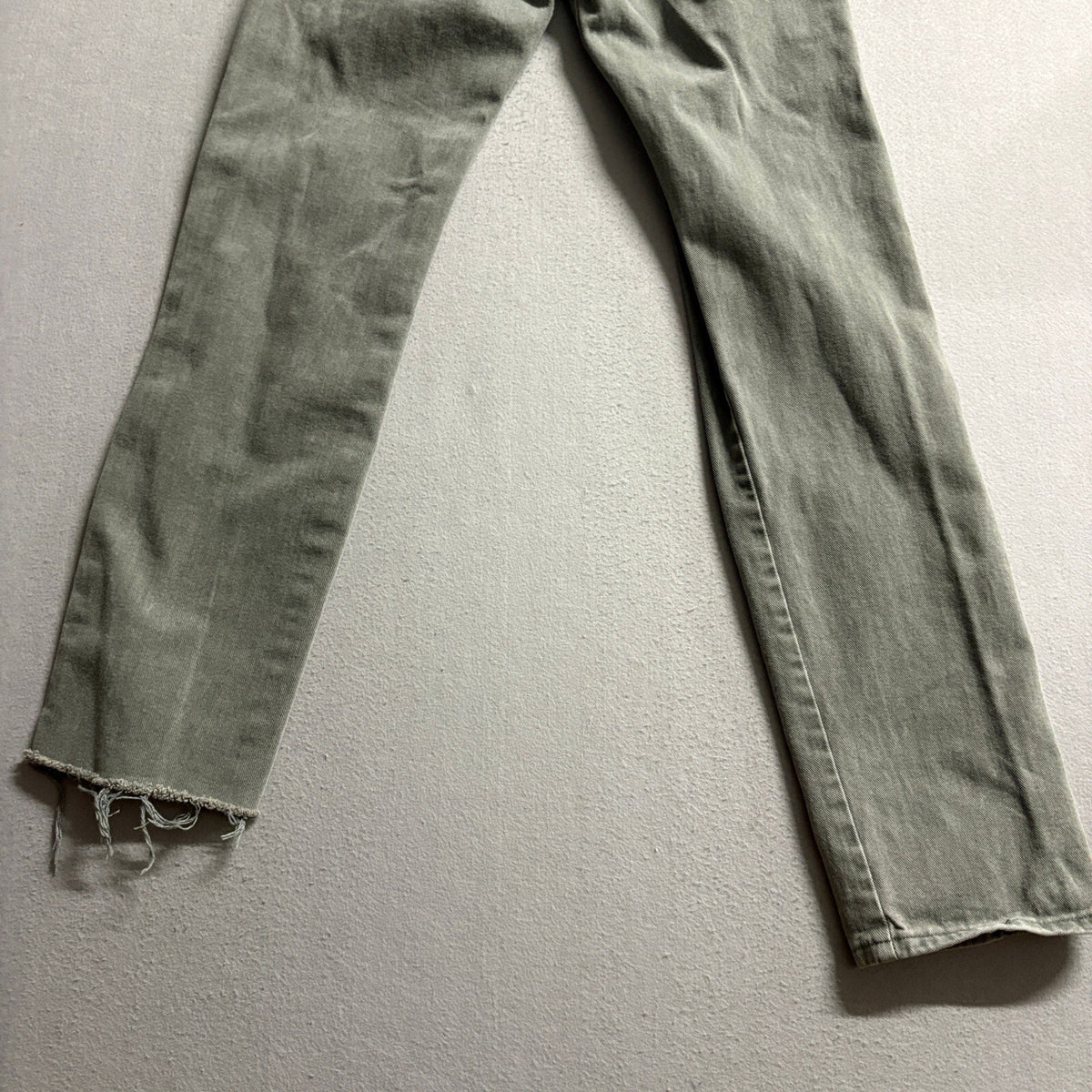 Wrangler High Rise Straight Leg Jeans Womens Green Gray Raw Hem Denim