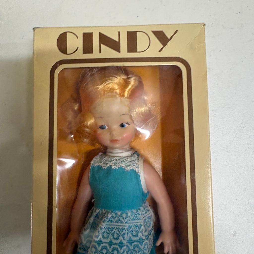 Vintage Larco Cindy Doll 7004 Blonde Hair Blue Dress Made in Hong Kong 1970s