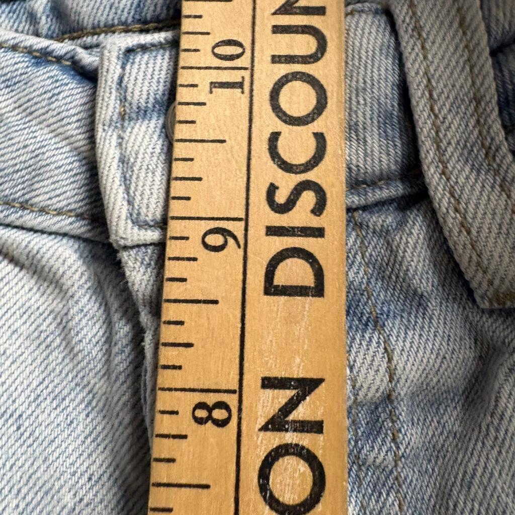 Wild Fable High Rise Straight Leg Jeans Womens Size 4 Light Wash Distressed