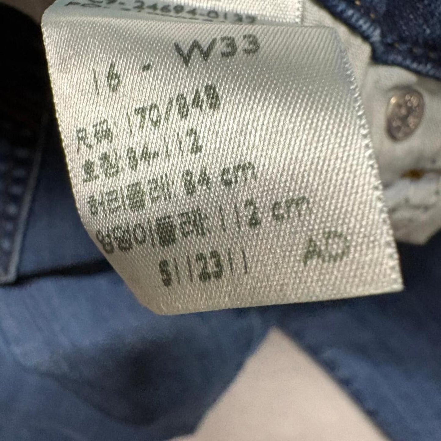 Signature by Levi Strauss Co Womens Mid Rise Capri Jeans Size 16 Blue Denim