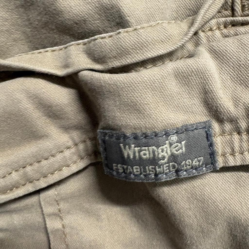 Wrangler Cargo Shorts Mens 46 Regular Tan Beige Cotton Blend Casual Outdoor