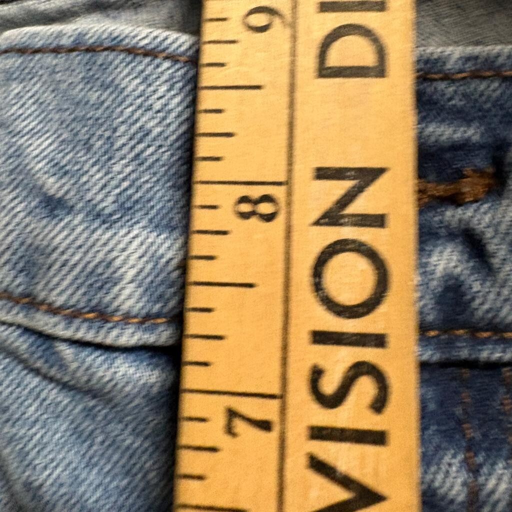 Signature by Levi Strauss Co Mens Slim Fit Jeans Size 31x30 Light Wash Denim