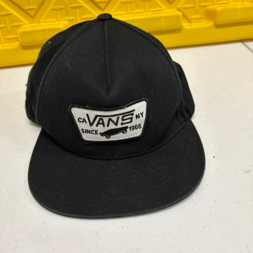 Vans Off The Wall Snapback Hat Mens Black Skateboard Patch Cap
