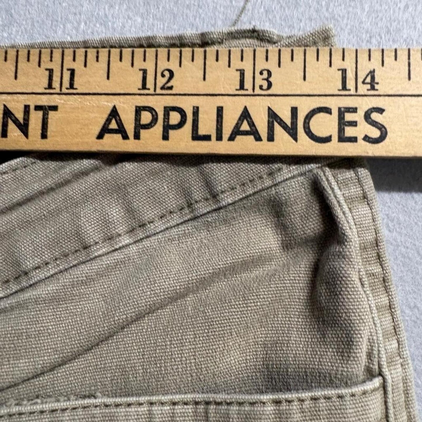 Cello Jeans Womens Small Olive Green Cargo Pants Flare Leg Low Rise Y2K Utility