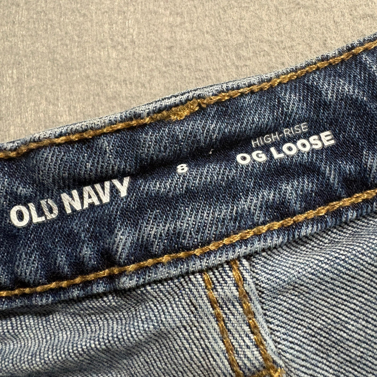 Old Navy High Rise OG Loose Jeans Womens Size 8 Medium Wash Seam Detail Denim