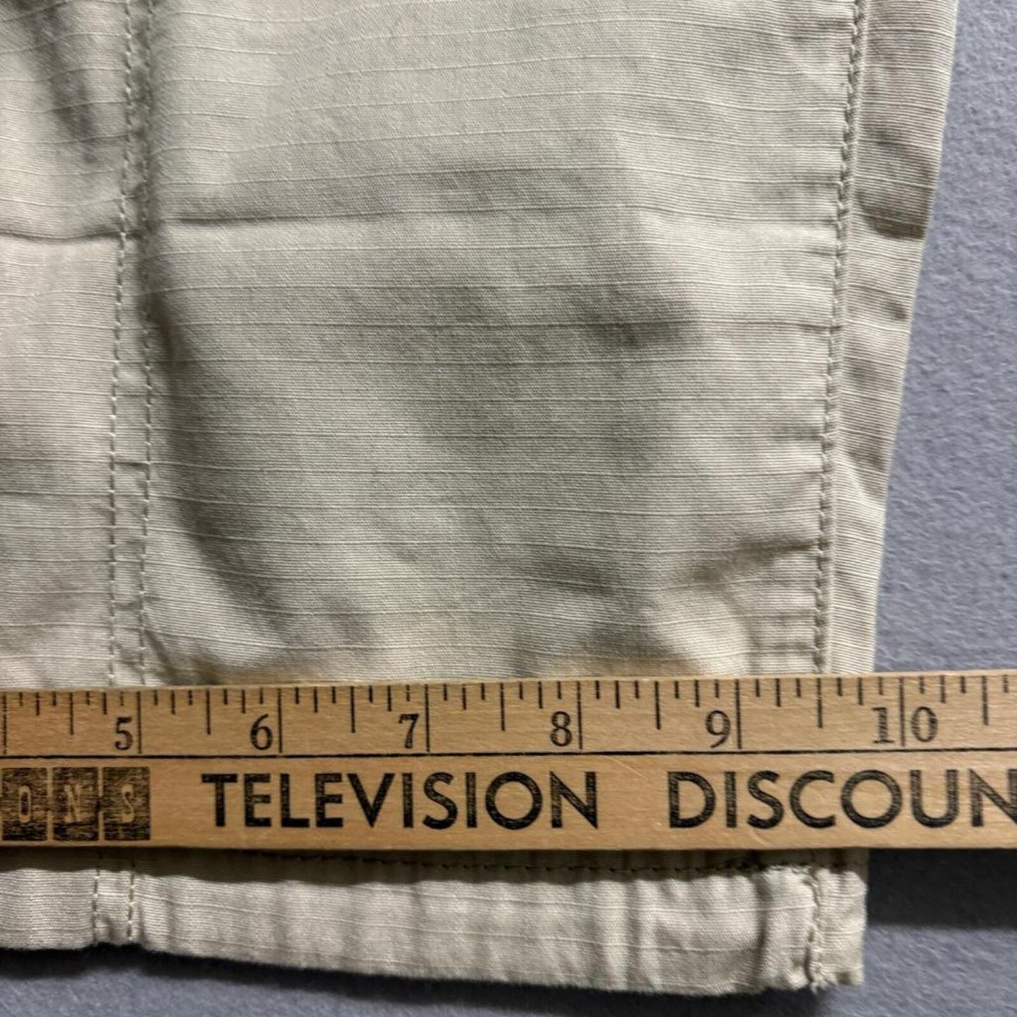 Eddie Bauer Ripstop Cargo Capri Pants Womens 24W Beige Tan Outdoor Crop Hiking